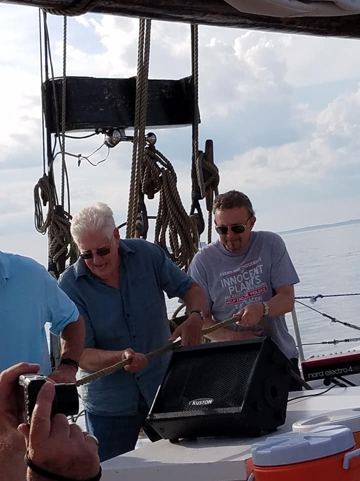 64986167 10219844452084326 4856534128218079232 n