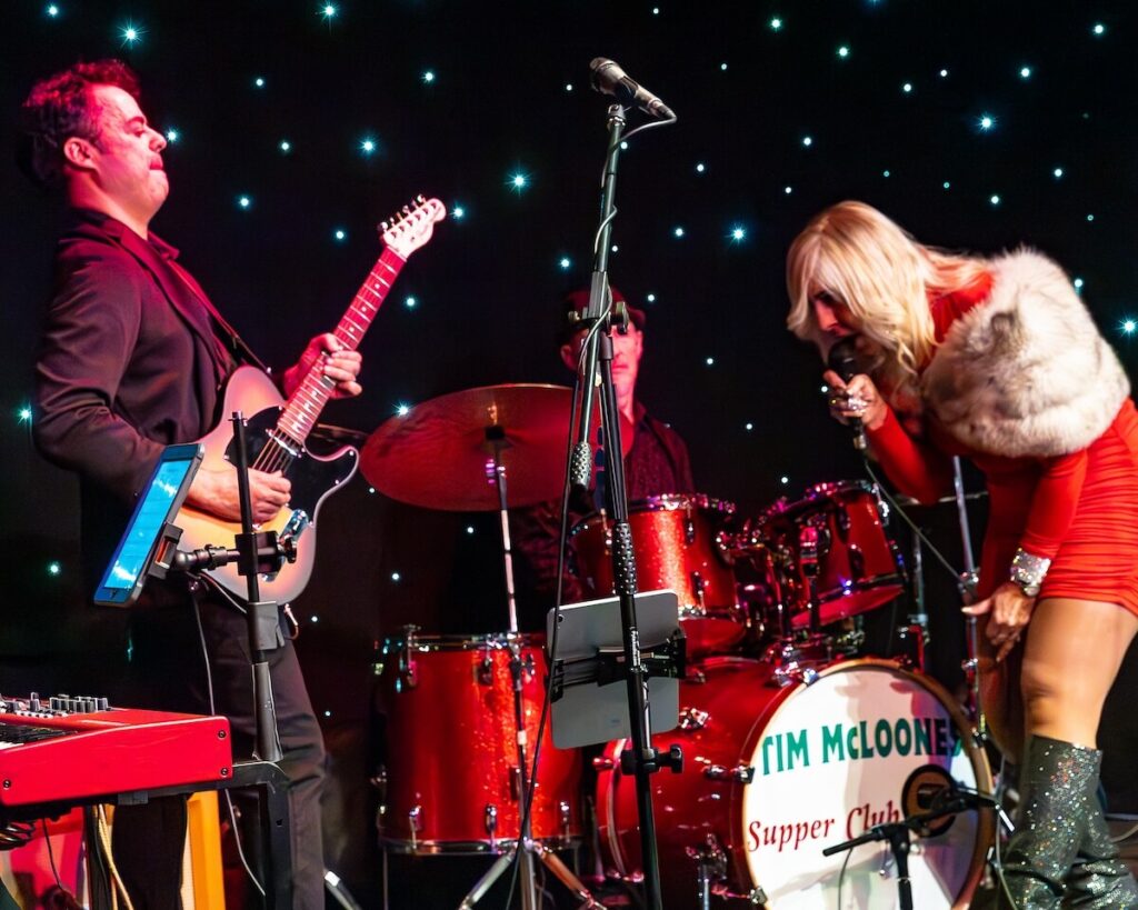 202412 holidayparty 22bnr 1024x819