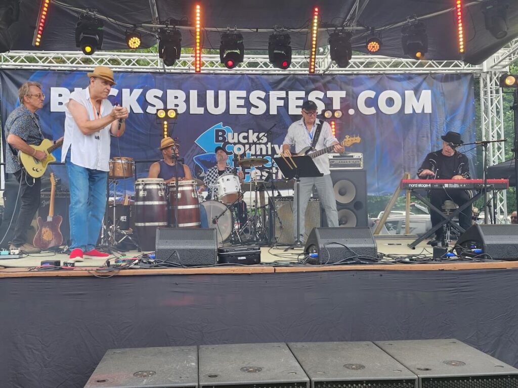Dave keyes band with rob paparozzi