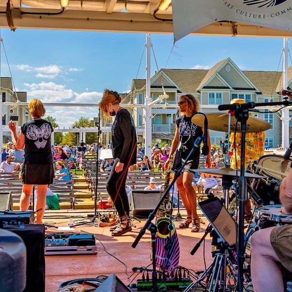 38 2025 lbfest 600x600